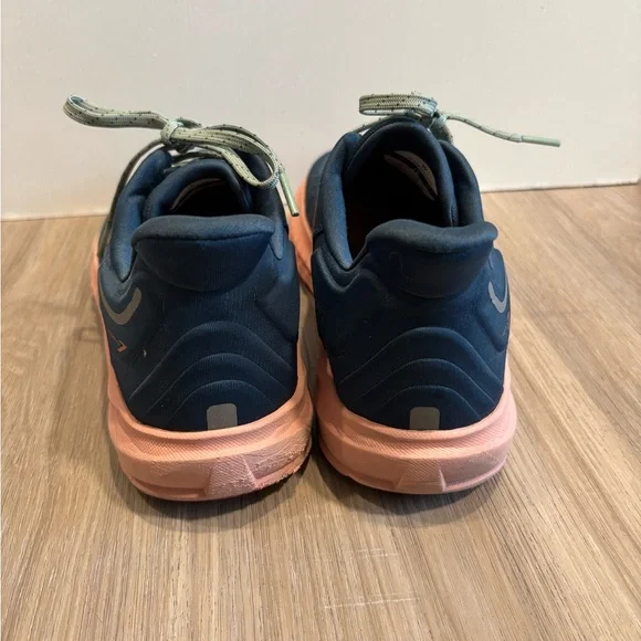 Sold - Picture 4 of 6